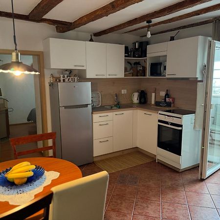 Cozy Holiday Apartment Izola Luaran gambar