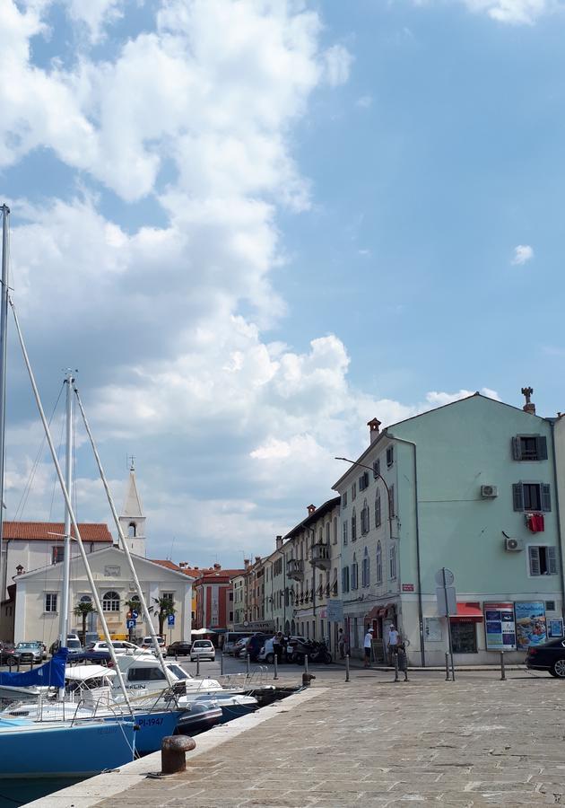 Cozy Holiday Apartment Izola Luaran gambar
